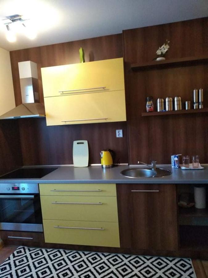Apartman Naomi E12 Nova Lesna Luaran gambar